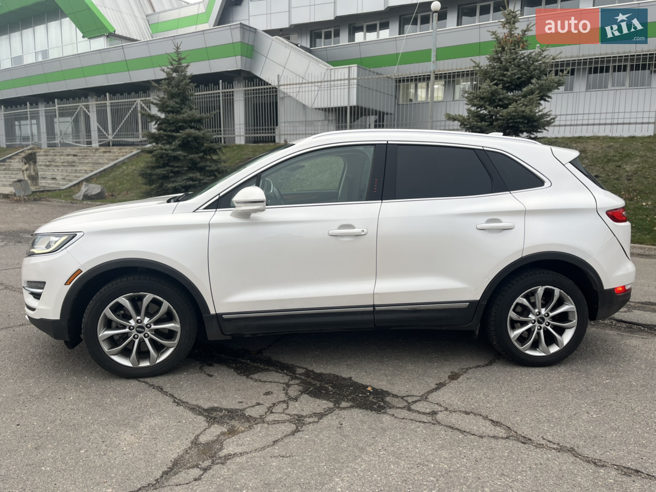 2017 Lincoln MKC - мініатюра 4