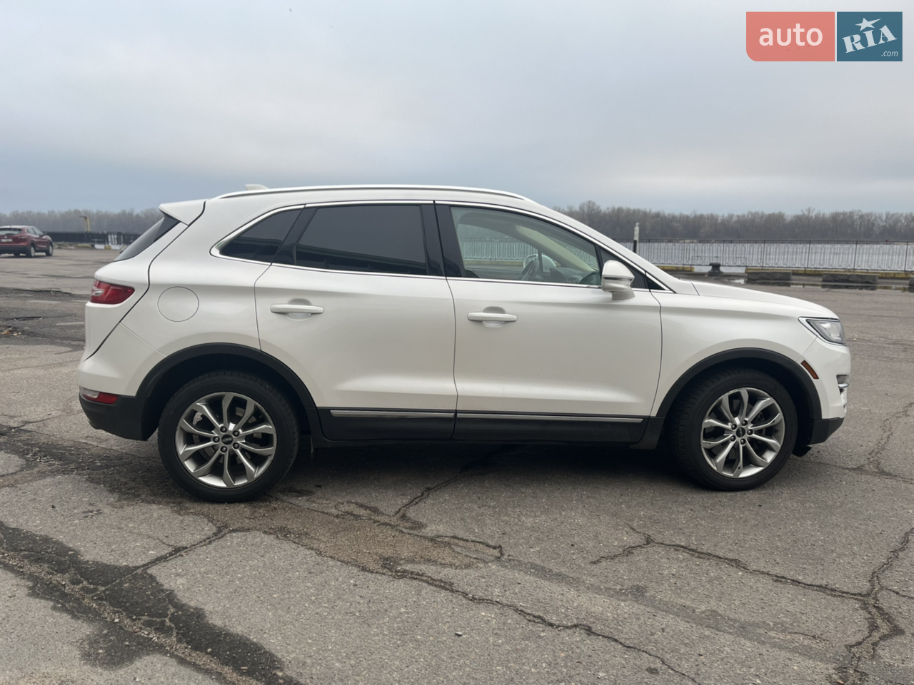 2017 Lincoln MKC - мініатюра 5