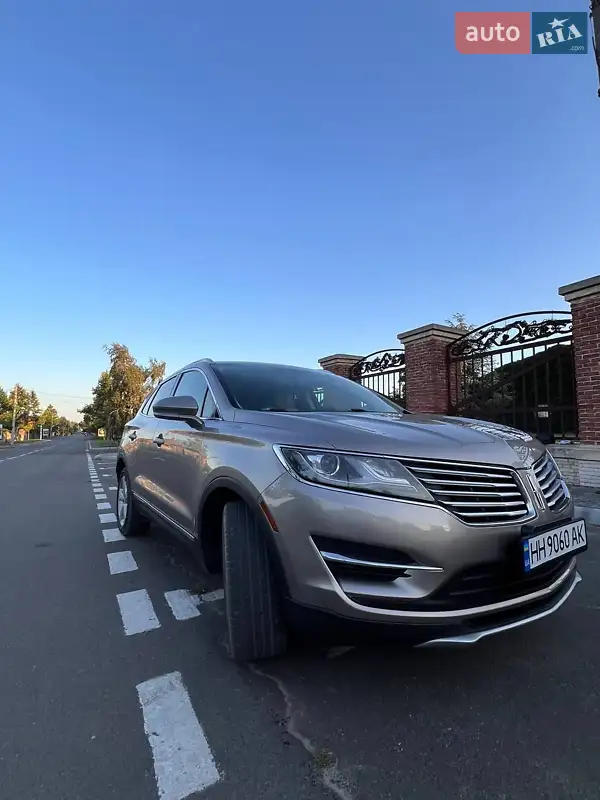 Lincoln MKC 2017