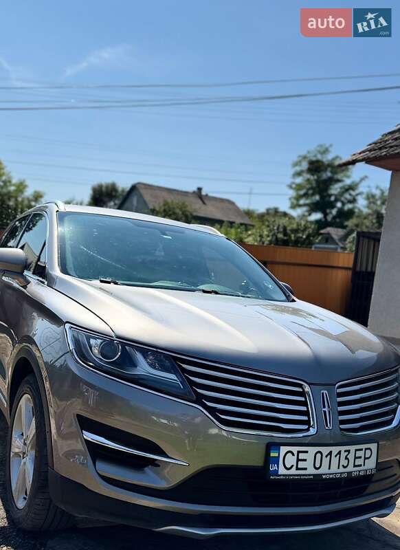 Легковые Lincoln MKC