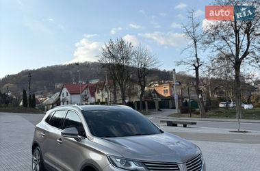 Lincoln MKC  2017