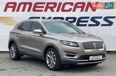 Lincoln MKC  2019