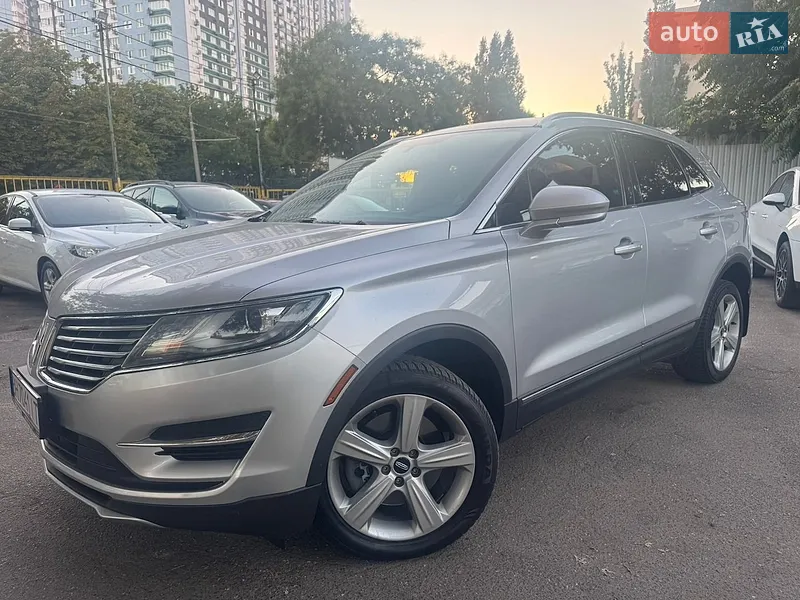 Lincoln MKC 2017