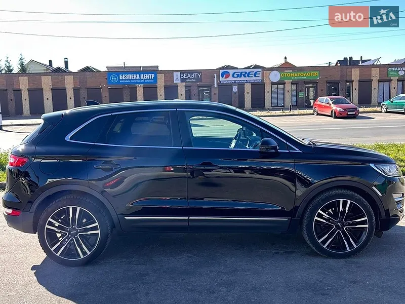 Lincoln MKC 2017