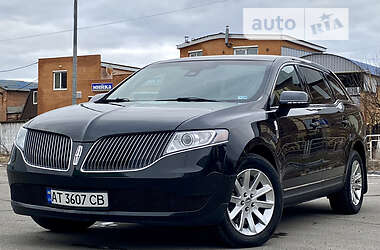 Lincoln MKT  2015