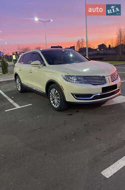 Lincoln MKX Individual Equip 2015