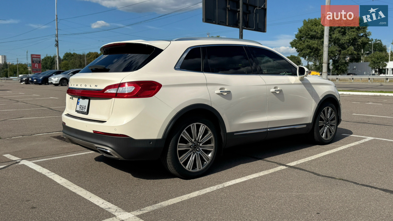 2016 Lincoln MKX - мініатюра 5