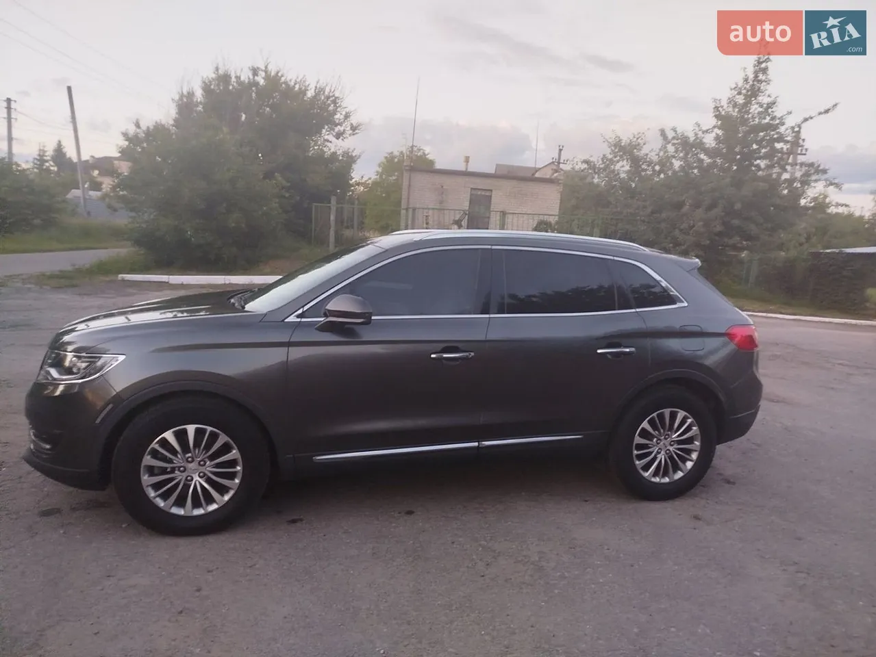 2017 Lincoln MKX - мініатюра 5