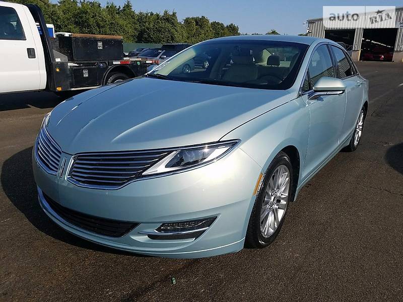 Lincoln MKZ 2014 года