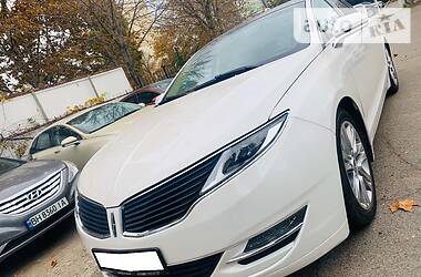 Lincoln MKZ  2014