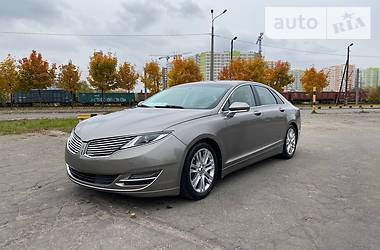 Lincoln MKZ  2015