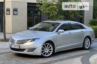 Lincoln MKZ  2015