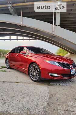 Lincoln MKZ  2013