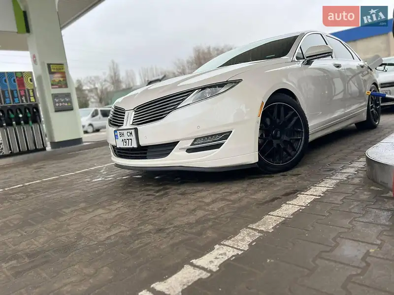 Lincoln MKZ