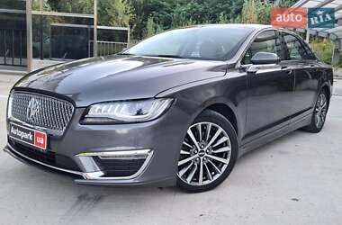Lincoln MKZ  2017