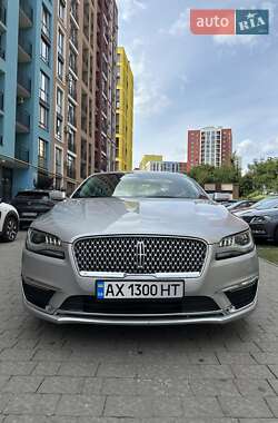 Lincoln MKZ  2017