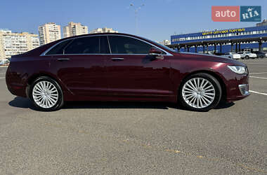Lincoln MKZ  2016