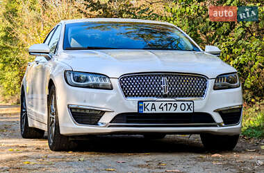 Lincoln MKZ  2017