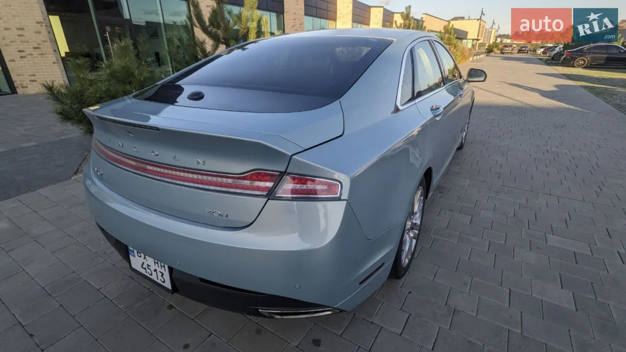 2014 Lincoln MKZ - мініатюра 3