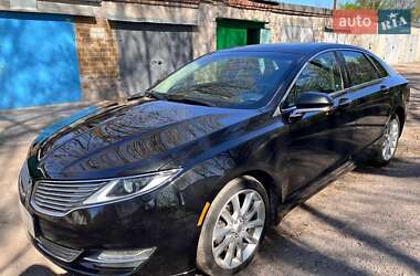 Lincoln MKZ 2014