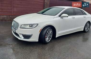 Lincoln MKZ  2018