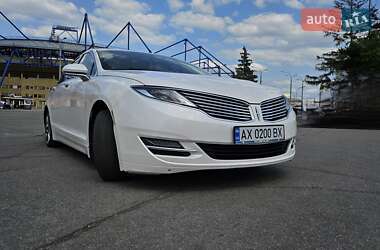 Lincoln MKZ  2013