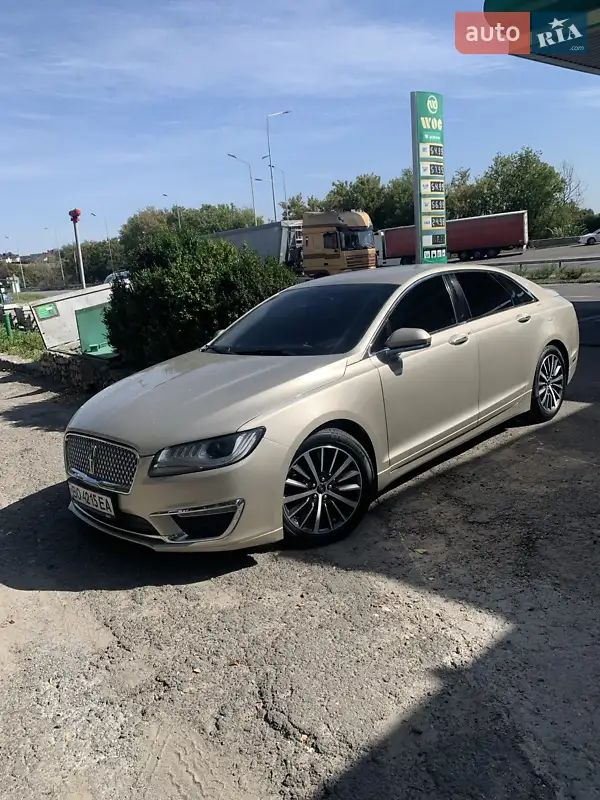 Lincoln MKZ 2017