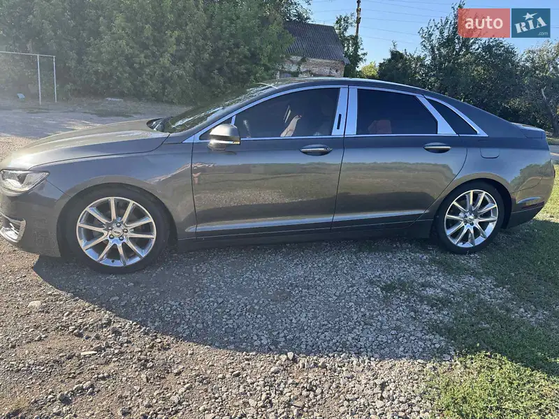 Lincoln MKZ 2015