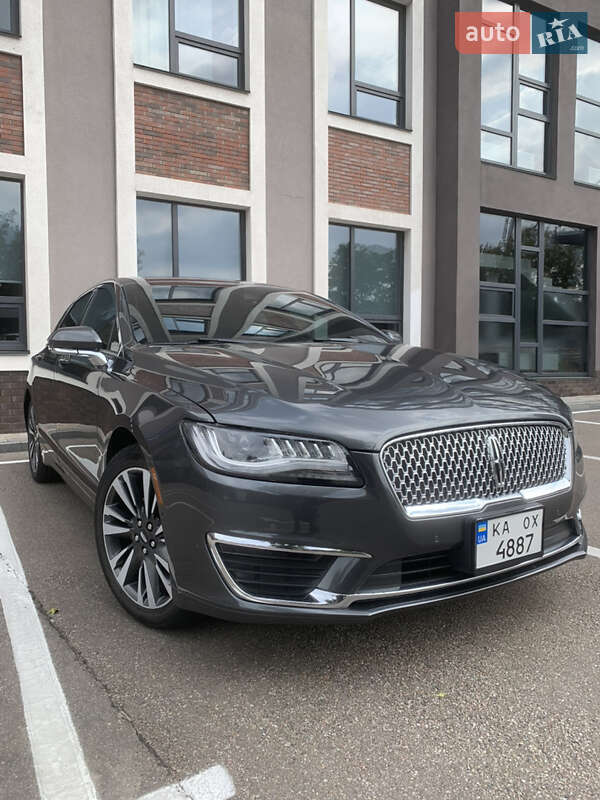 Lincoln MKZ