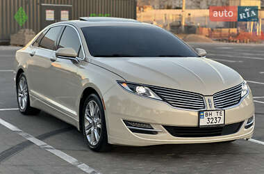 Lincoln MKZ  2014