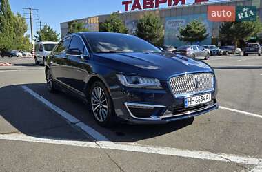 Lincoln MKZ  2017