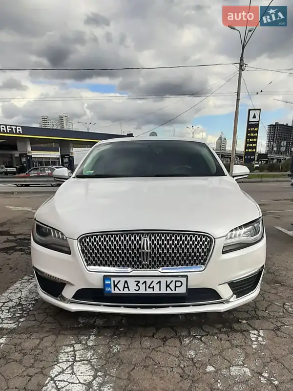 Lincoln MKZ 2016