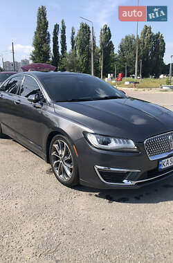Lincoln MKZ 2019