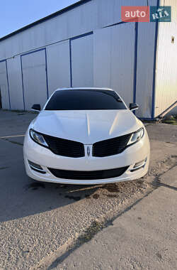 Lincoln MKZ  2013