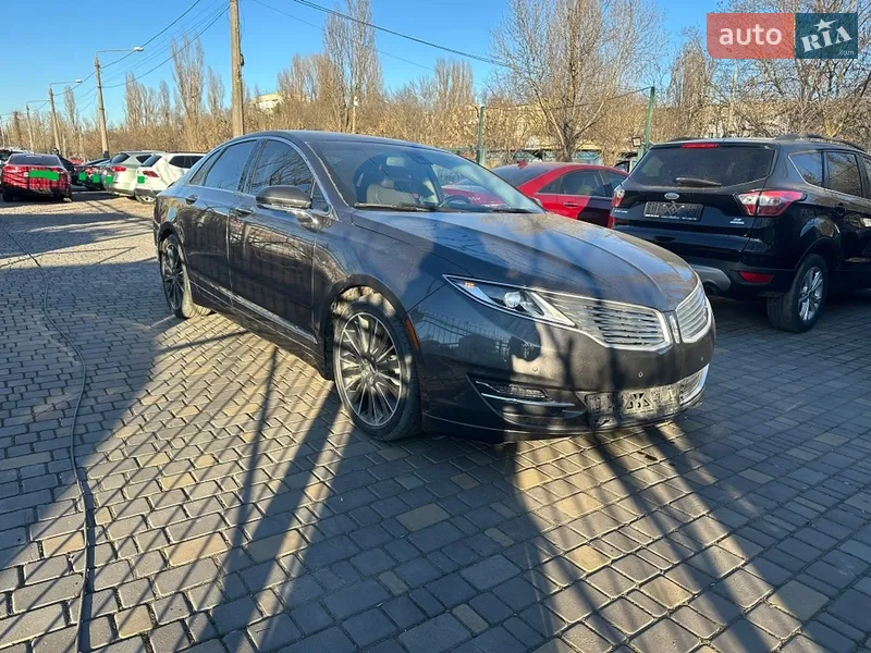 Lincoln MKZ