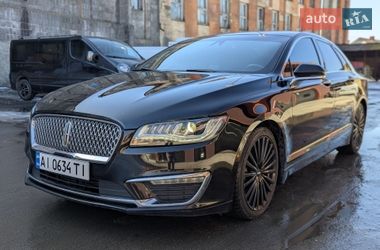 Lincoln MKZ  2017