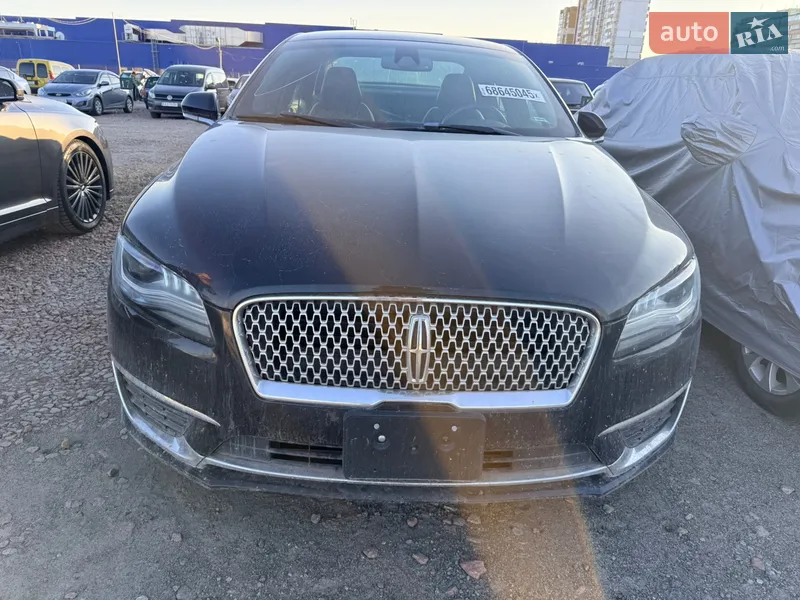 Lincoln MKZ