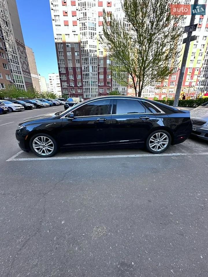 2014 Lincoln MKZ - мініатюра 3
