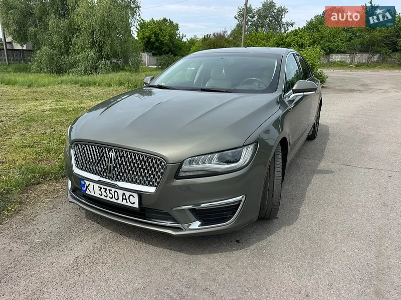 Lincoln MKZ