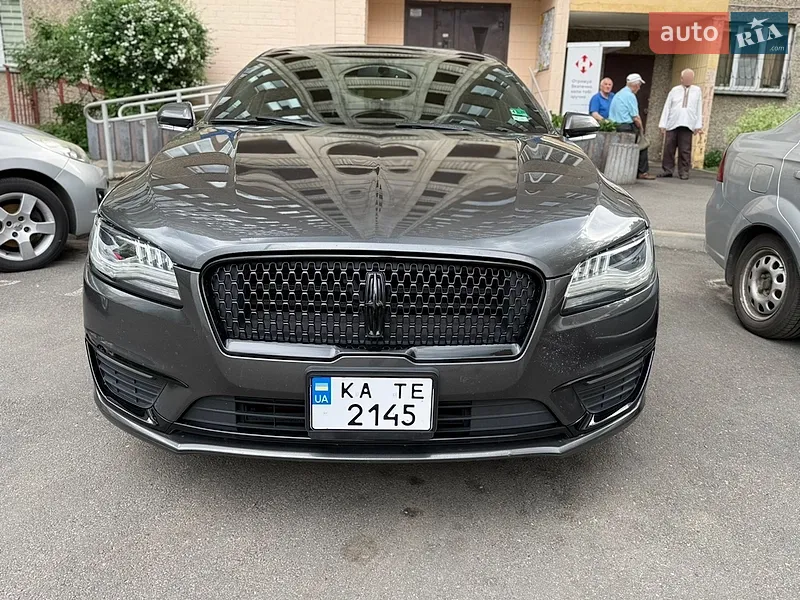 Lincoln MKZ