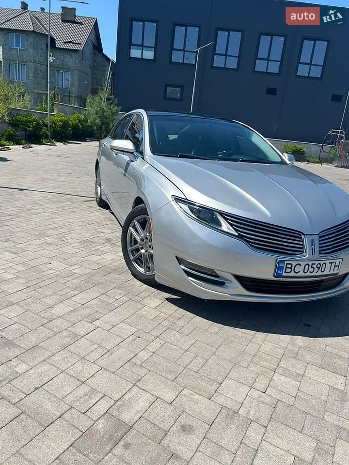 2016 Lincoln MKZ - мініатюра 2
