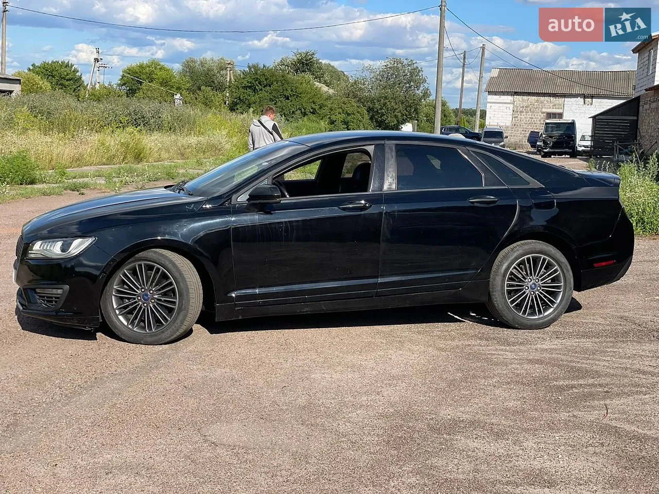2016 Lincoln MKZ - мініатюра 2