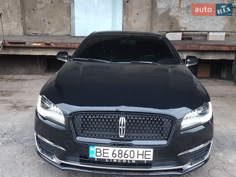 Lincoln MKZ