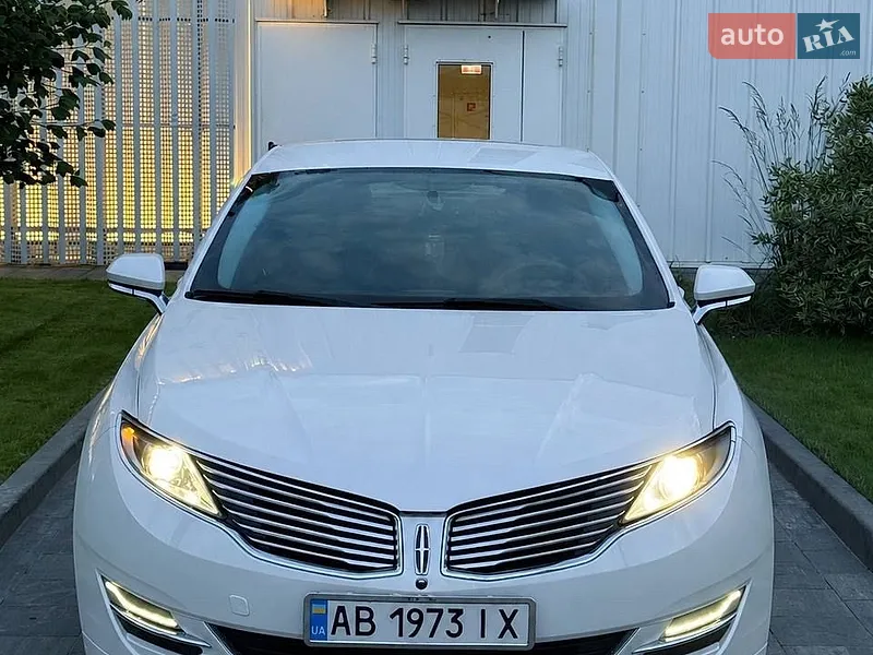 Lincoln MKZ