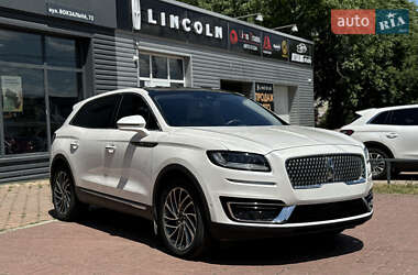 Lincoln Nautilus  2019