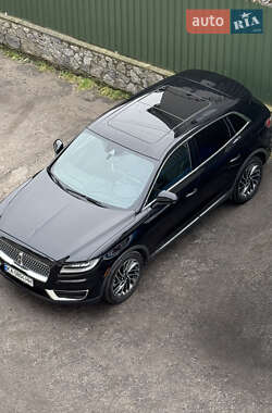 Lincoln Nautilus  2020