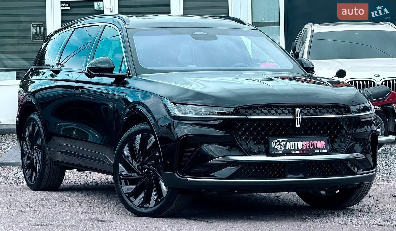 2024 Lincoln Nautilus - мініатюра 4
