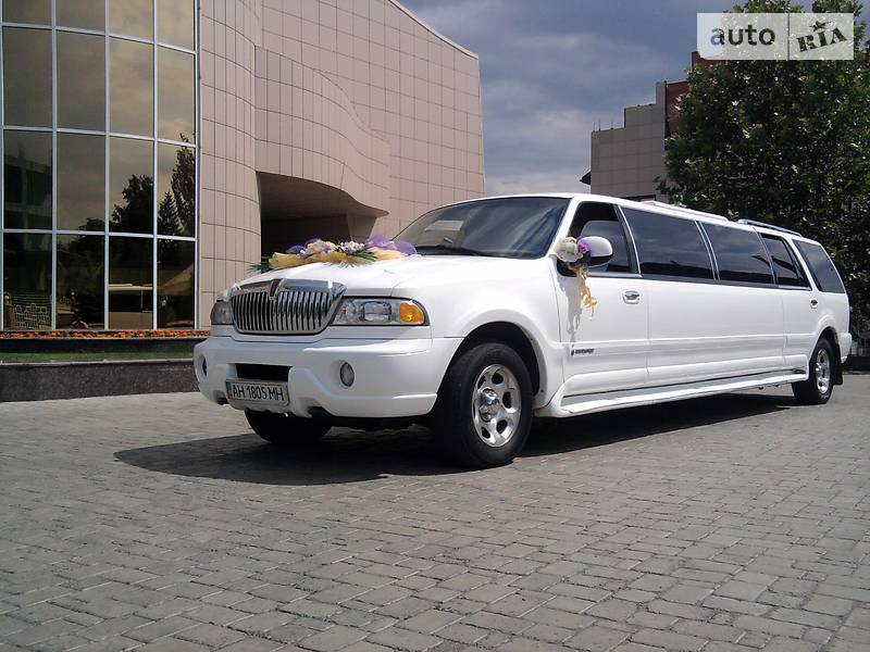 Лімузин Lincoln Navigator