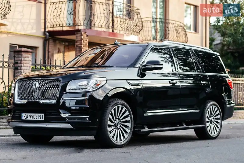 Lincoln Navigator