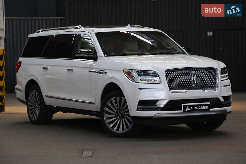 Lincoln Navigator